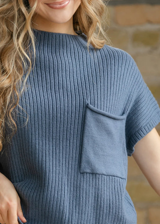 Mock Neck Short Sleeve Knit Top